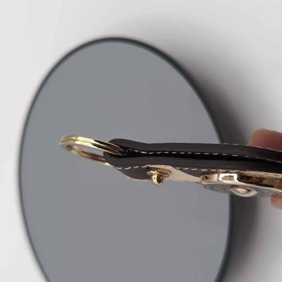 Dooney and Bourke| NWOT Vintage Brown and Cream Cow Design Key Fob Keychain - Picture 10 of 12